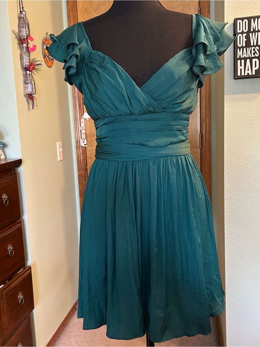 Saints & Secrets forest green fit and flare cocktail dress ruffle shoulders S